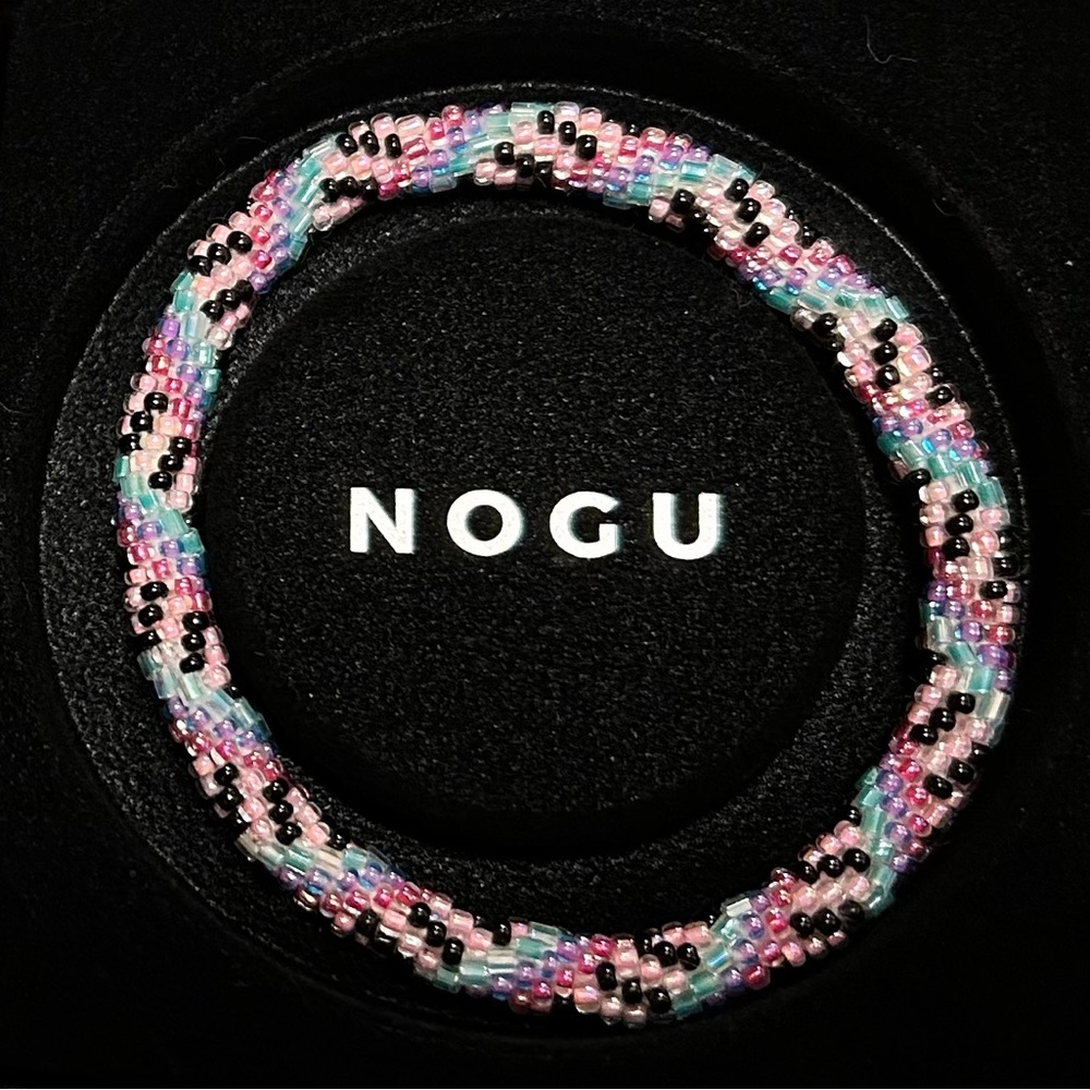 🩷💜💙 Lotus Sky Beaded Himalayan Bracelet 💙💜🩷